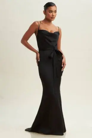 Vestido Largo Satin Negro