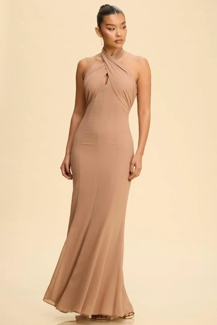 Vestido Largo Halter Cafe