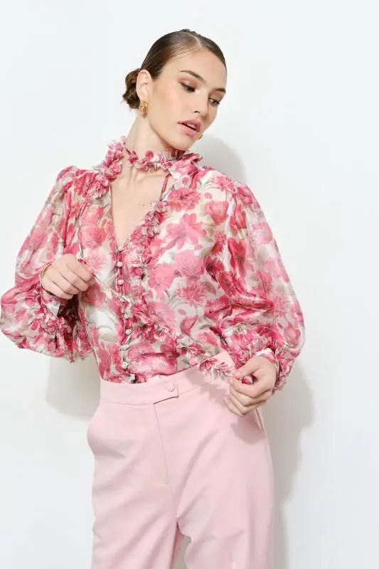 Blusa con Mangas Flowy Blanca/Rosa