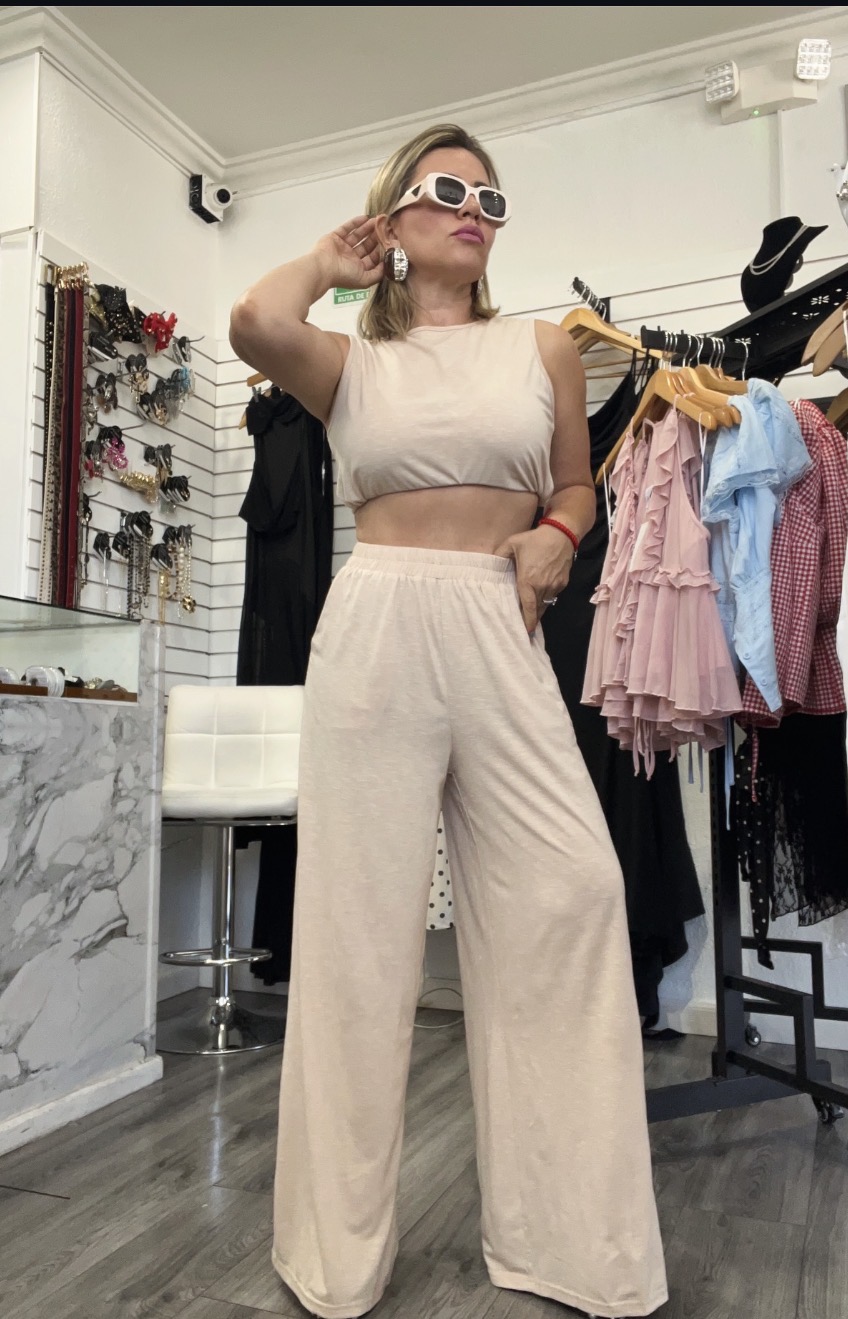 Set Blusa y Pantalon Tela Ligera Beige
