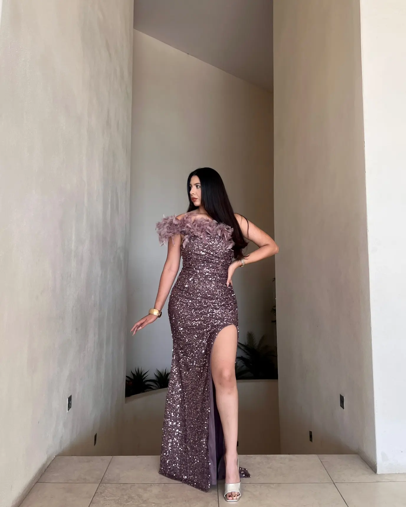 Vestido Largo Morado Con Lentejuelas