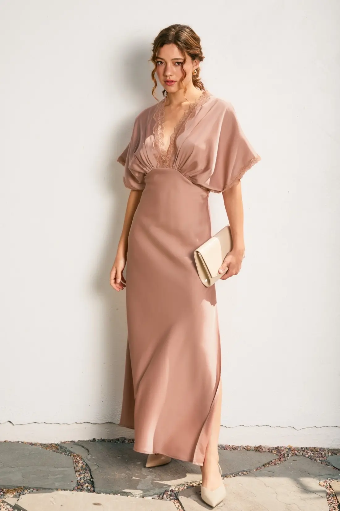 Vestido Rose Gold Midi de Satin