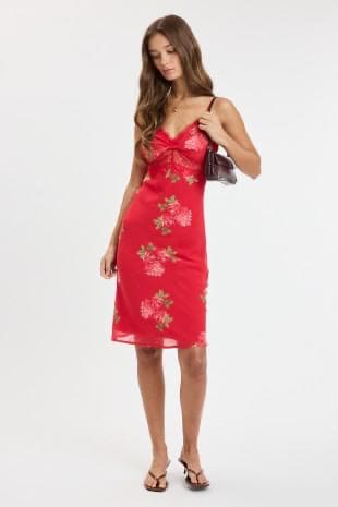 Vestido Midi Floral Rojo con Encaje