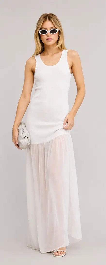 Vestido Blanco Largo Con Trasparencia