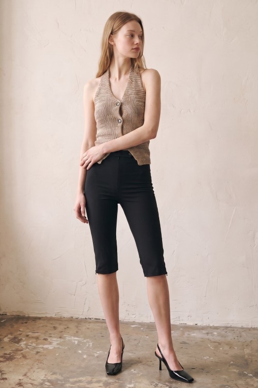 Pantalón Corte Capri Negro