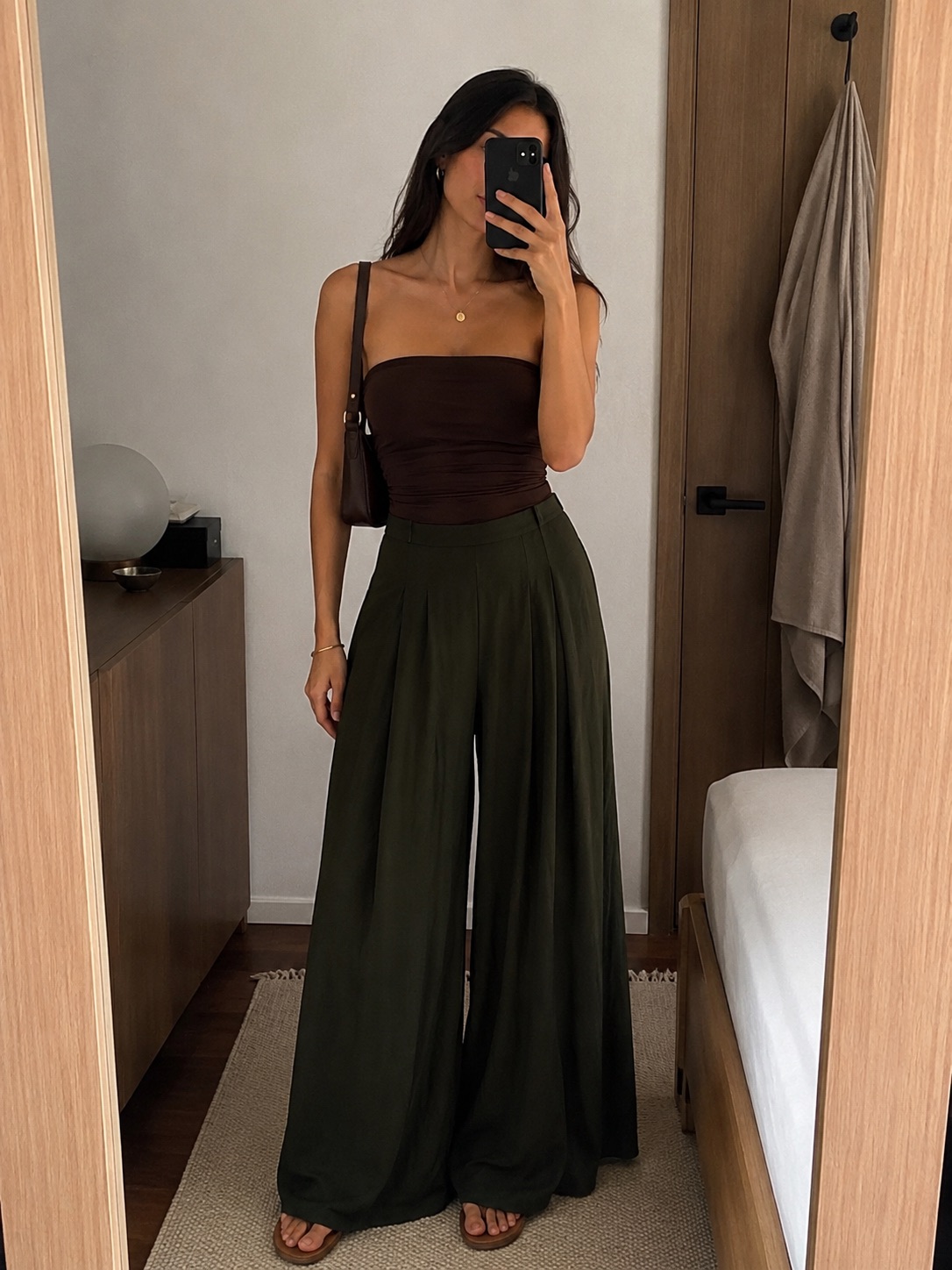 Pantalon tipo Palazzo Verde Olivo
